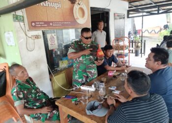 BABINSA KOMSOS DENGAN PENGURUS KAMPUNG KB DAN PERANGKAT KECAMATAN ,TINGKATKAN KERJASAMA YANG BAIK