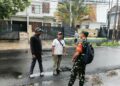 CEGAH BANJIR DAN WABAH PENYAKIT,BABINSA KOMSOS AJAK WARGA PEDULIAN KEBERSIHAN