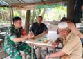 Babinsa Koramil 0201-04/MK bersama Warga Jalin Silaturahmi di Wilayah Binaan Melalui Komsos