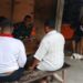 Hari Libur Babinsa Koramil 0201- 04/MK Tetap Bertugas,Lewat Komsos Ciptakan Keakraban dengan Warga Binaan
