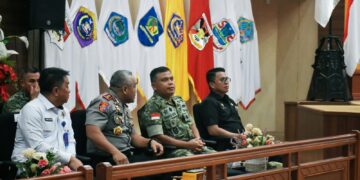 Kasdam XIII/Merdeka Hadiri Rapat Paripurna DPRD Bahas Pemberdayaan Perempuan dan Perlindungan Anak