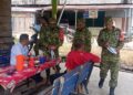 Koramil 04/Labuhan Bilik Sosialisasikan Pendaftaran Penerimaan Prajurit TNI AD kepada Masyarakat