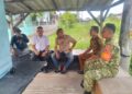 Babinsa Koramil 0201-11/MD Komsos Bersama Kepling dan Anggota LSM ,Bahas Penataan Kabel Telkom dan WiFi di Mabar Hilir