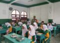 CEK DAN MONITORING PENDISTIBUSIAN MBG,BABINSA KORAMIL 0201-06/MS PELTU SUBIANTO SUKSESKAN PROGRAM PRESIDEN