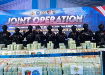 TIM GABUNGAN BNN, POLRI, SERTA BEA DAN CUKAI AMANKAN KAPAL TANKER BERMUATAN 1,16 TON KETAMINE