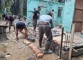Pengecoran Rampung, Pemasangan Batu Bata Rumah Pak Suroto Mulai Dikerjakan, Satgas TMMD ke-130 Terus Hadirkan Harapan Baru