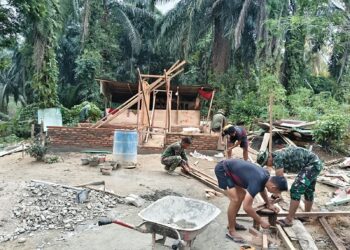 Tiang Rumah Mulai Berdiri Kokoh, Satgas TMMD ke-130 Kodim 0209/Labuhanbatu Wujudkan Harapan Pak Suroto