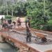 Kodim 0207/Simalungun Pembangunan Jembatan Gantung di Nagori Kahean Progres 67 Persen