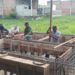 Kompak Bangun Akses Desa, TNI dan Warga Gotong Royong Siapkan Material Besi Pondasi Jembatan Beton