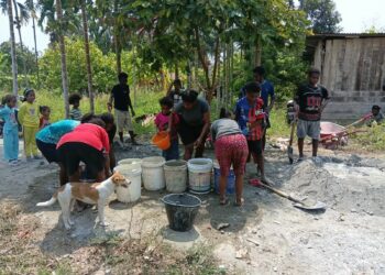 Partisipasi Mama-Mama Papua, Gotong Royong Sukseskan TMMD ke-130