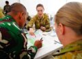 TNI–ADF Gelar NEO TTX, Simulasikan Evakuasi Warga akibat Erupsi Gunung Raung