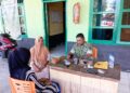 Humanis dan Respon Cepat, Babinsa di Babahrot Terima Aduan Warga Soal Data Penerima PKH