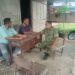 Dialog Santai, Babinsa Ajak Orangtua di Susoh Dukung Anak Bergabung Menjadi Prajurit TNI AD, Pendaftaran Gratis