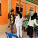 Kolaborasi Satgas TMMD, Persit KCK, Dan Puskesmas Nuhuwei : Berikan Pelayanan Kesehatan