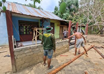 Bedah RTLH, Satgas TMMD Ke-130 Hadirkan Harapan Baru Warga Yamboi